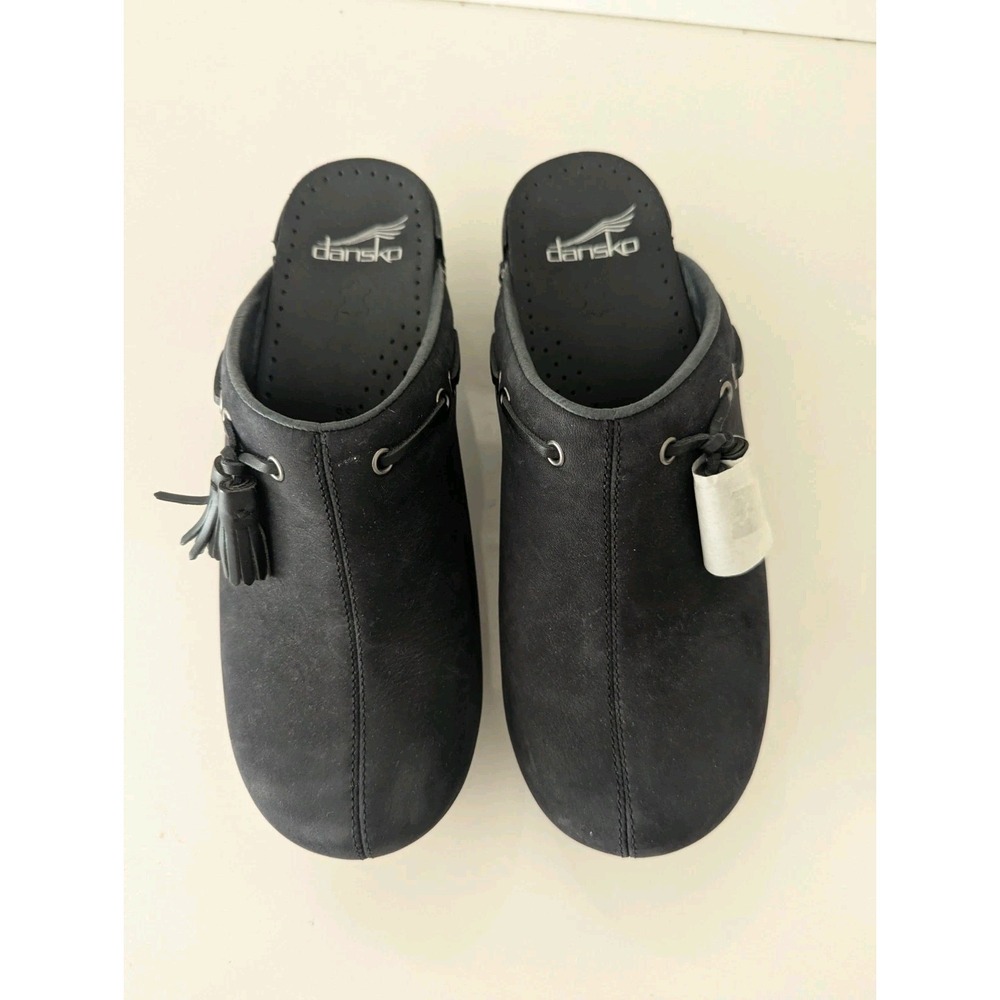NWOT Dansko Shannon Black leather Nubuck Clogs Mules Womens Size 38 7.5 Tassel